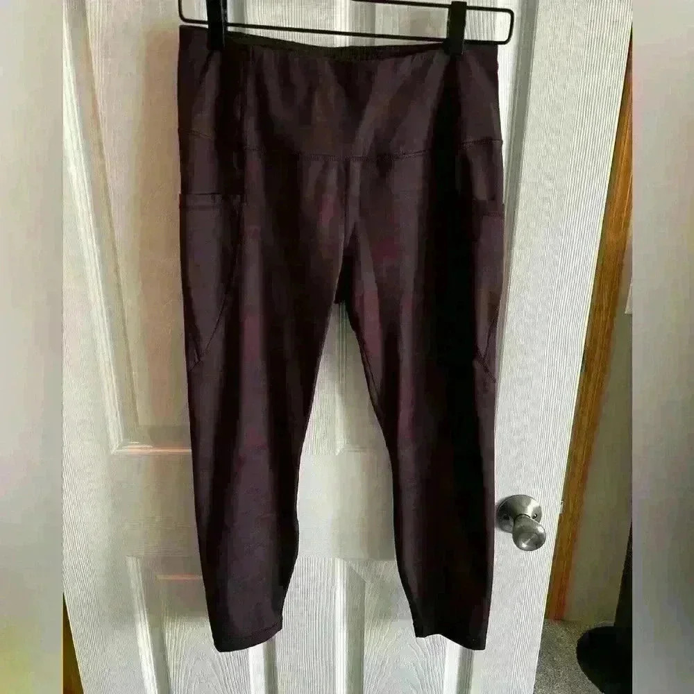 Active Life workout capri leggings